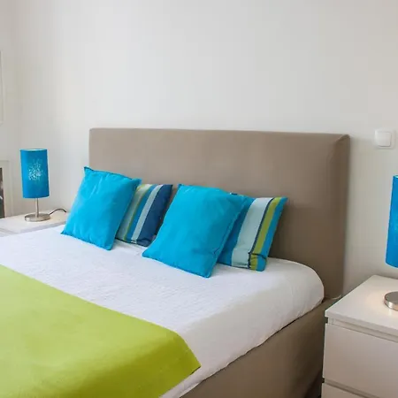 Apartman Chiado Superior By Architecture Tote Ser *