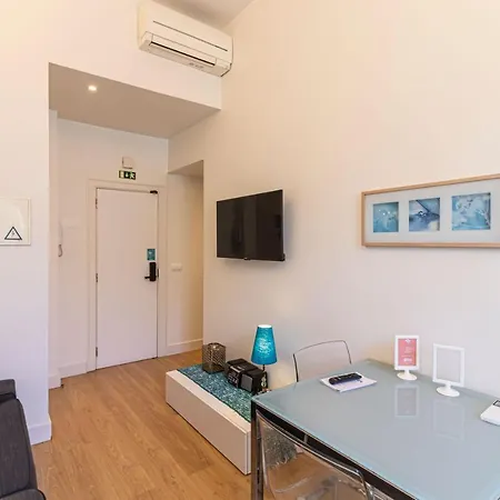 Chiado Superior By Architecture Tote Ser Lizbona