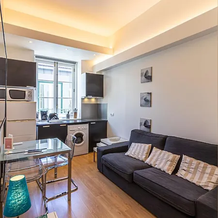 Chiado Superior By Architecture Tote Ser Lizbona