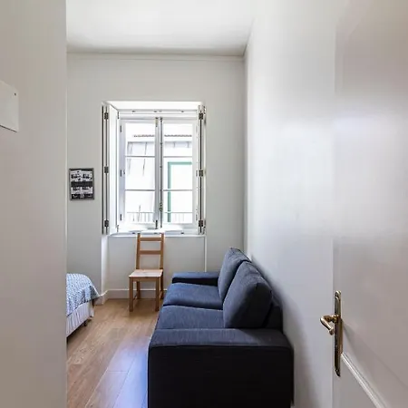 Chiado Superior By Architecture Tote Ser Lizbona