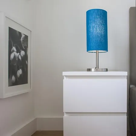 Chiado Superior By Architecture Tote Ser Apartment *